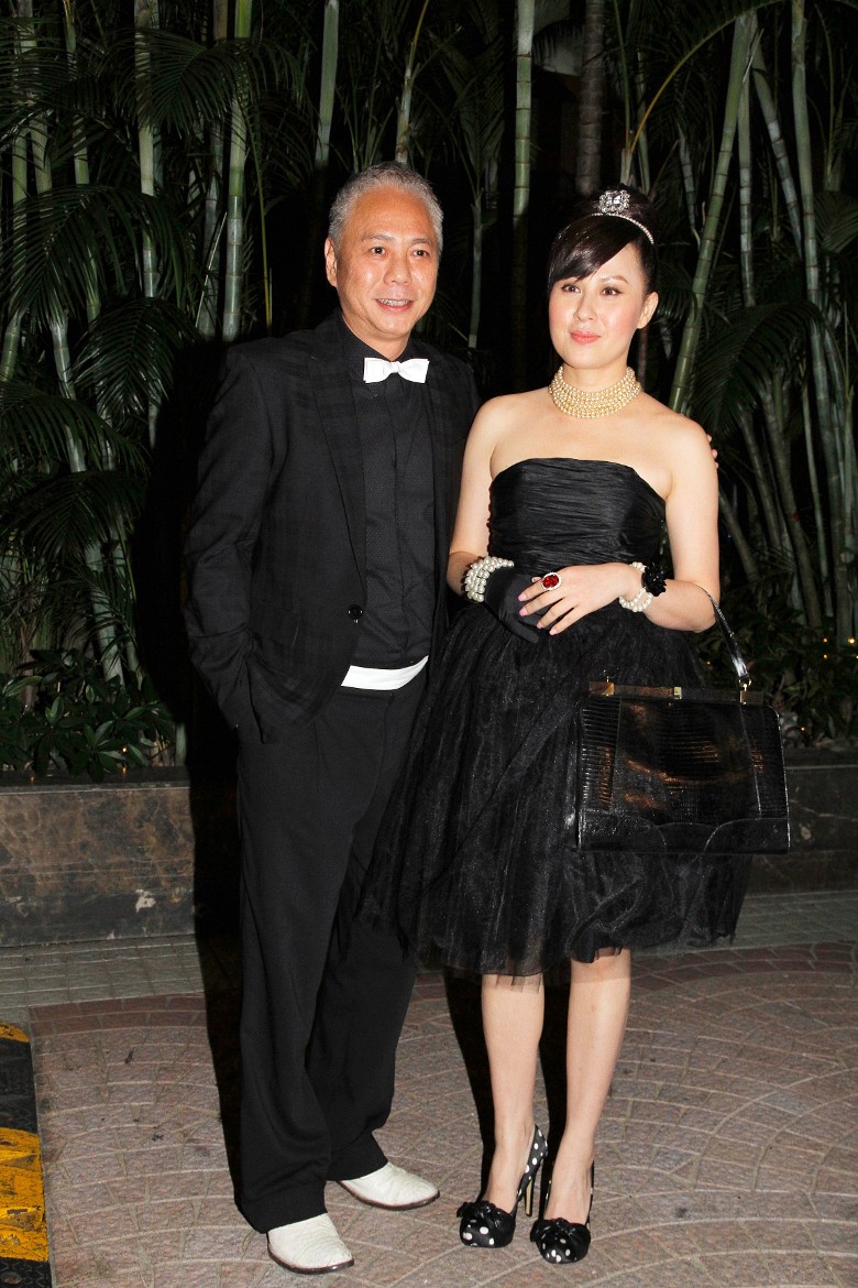 （左）吴积逊和江欣燕在2013年宣布离婚，结束长达12年的婚姻。